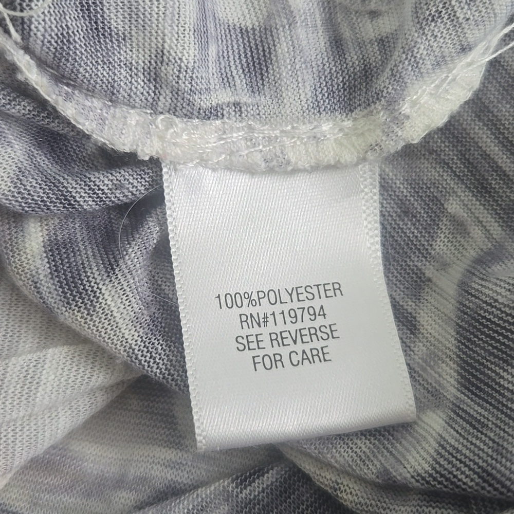 Apt.9 print embellished V-neck Women's short sleeve top size Large - Picture 5 of 5